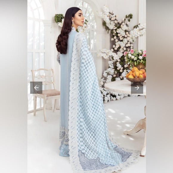 Pakistan Nureh Dress - Picture 2 of 12